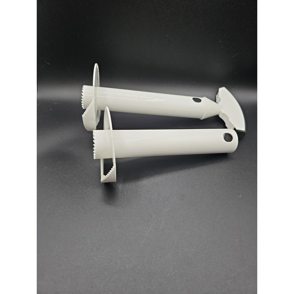 VTG Vacu Vin Pineapple Slicer Corer Cutter Kitchen Tool White Fruit Plastic